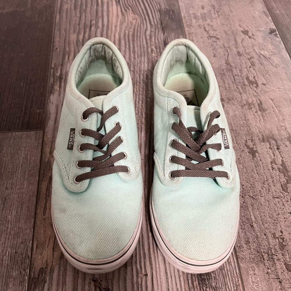 WOMANS TEAL VANS